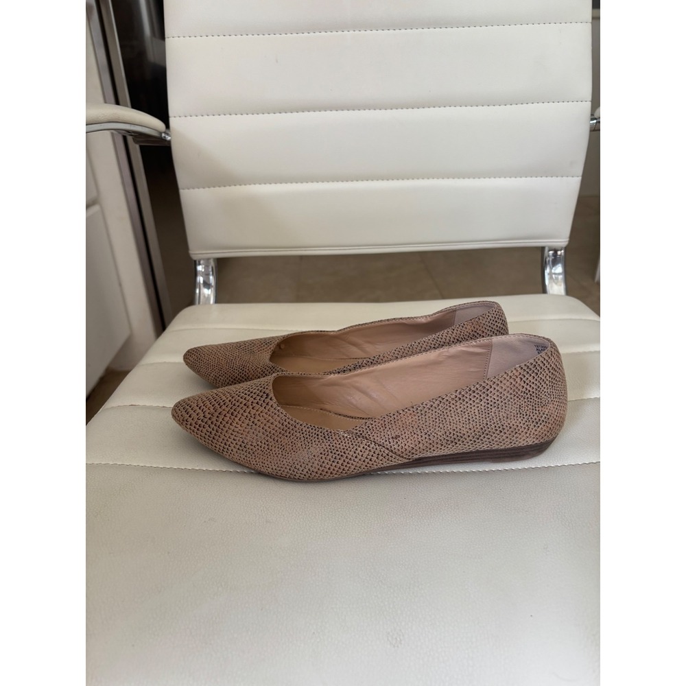 Michael by Michael Shannon Alara Snakeskin‎ Pointed Toe Flats Tan Brown 8.5M